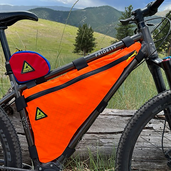 【kirari nakamura】Bike'n Hike Bag XC Backpack – ICARO Paragliders