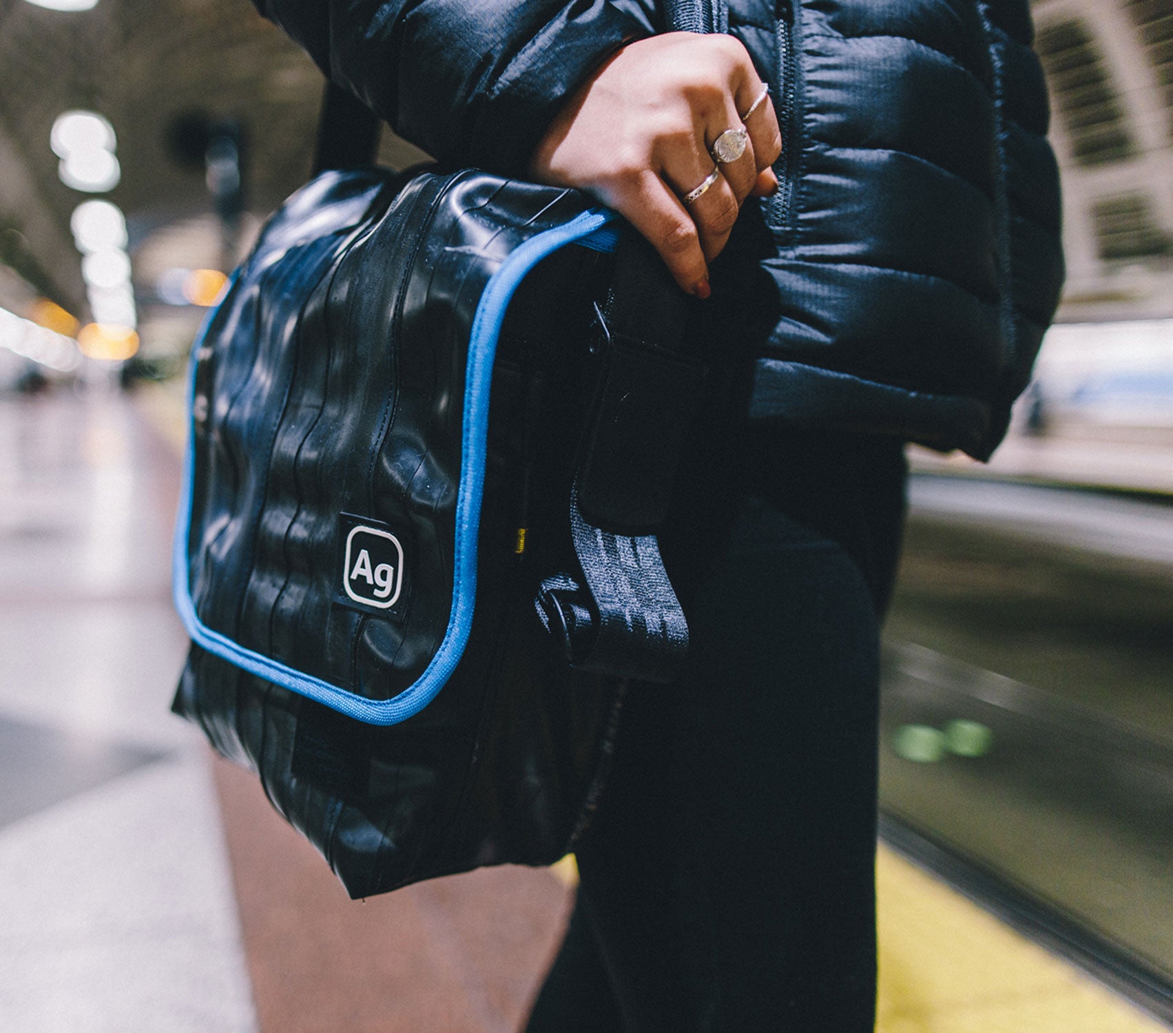 Haversack Bicycle Inner Tube Messenger Bag - The Spotted Door